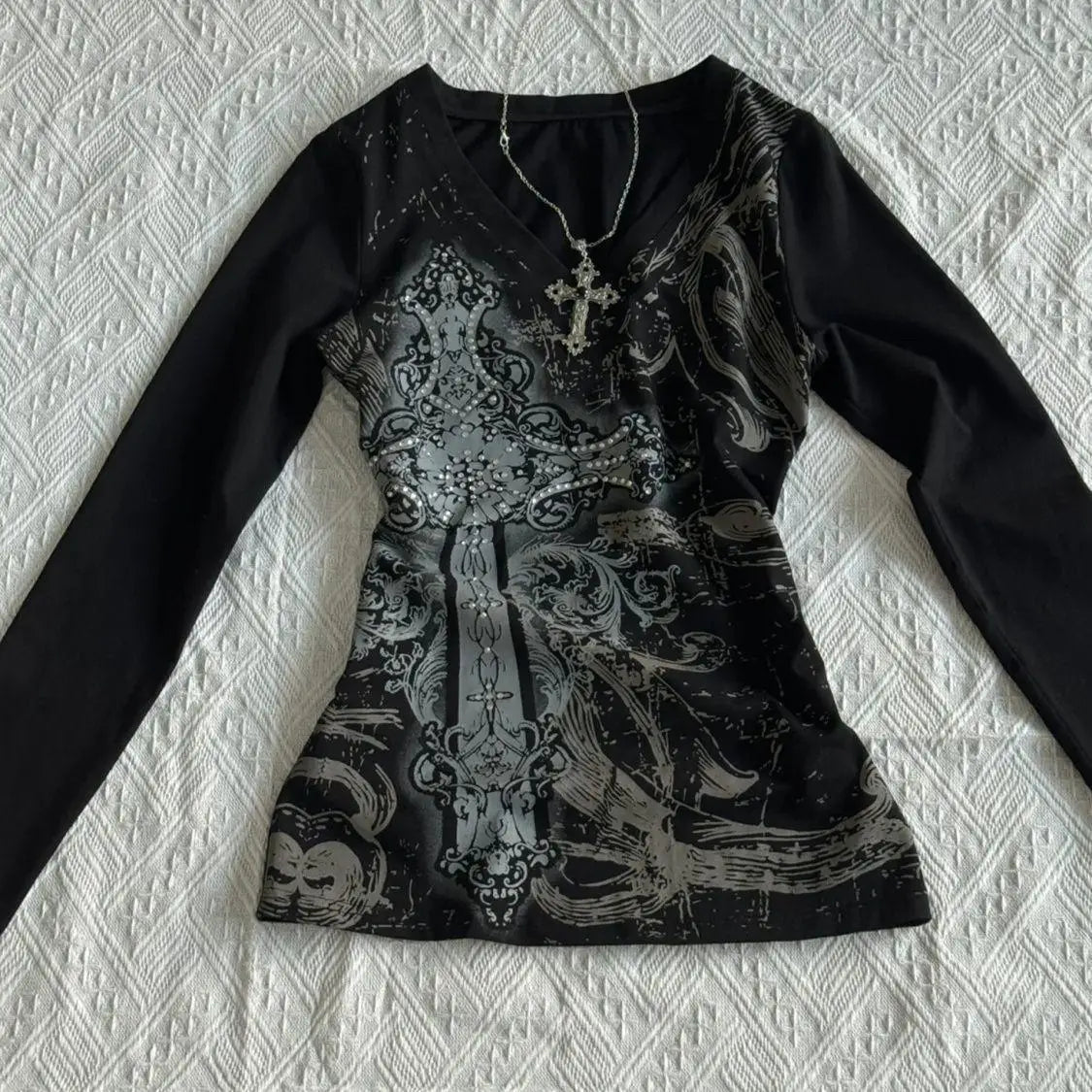 Women’s Retro Y2K Gothic Long Sleeve Slim Top – Vintage Punk Streetwear Tee