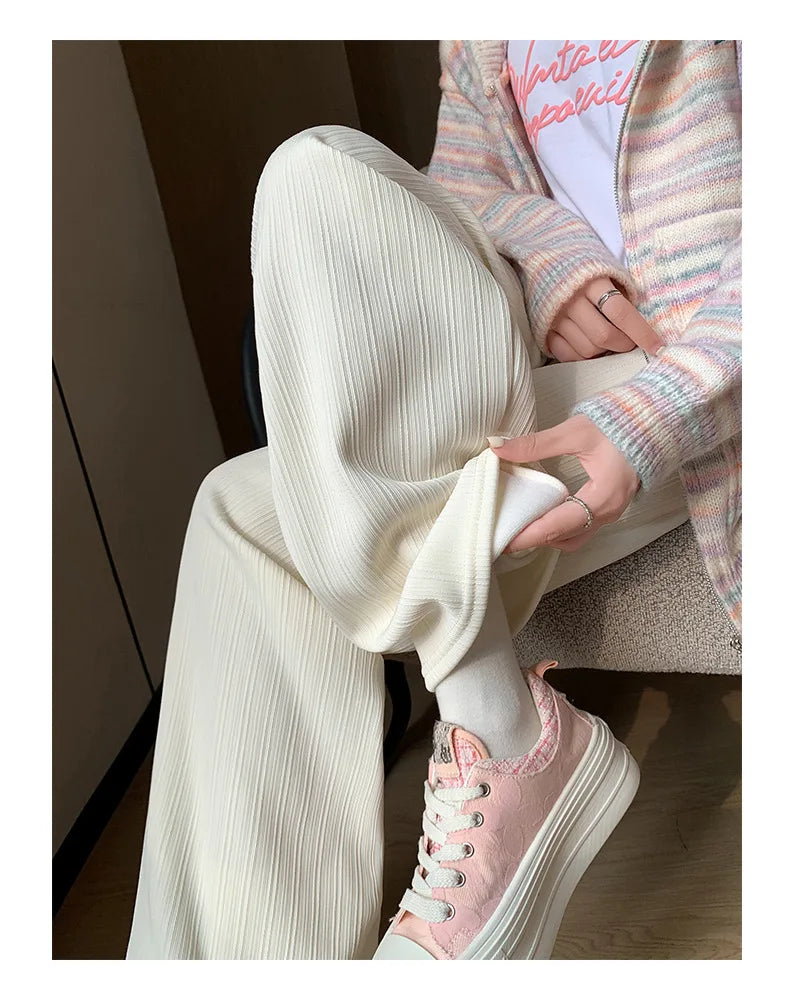 Women’s Fleece-Lined Wide-Leg Pants