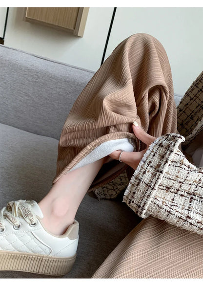 Women’s Fleece-Lined Wide-Leg Pants