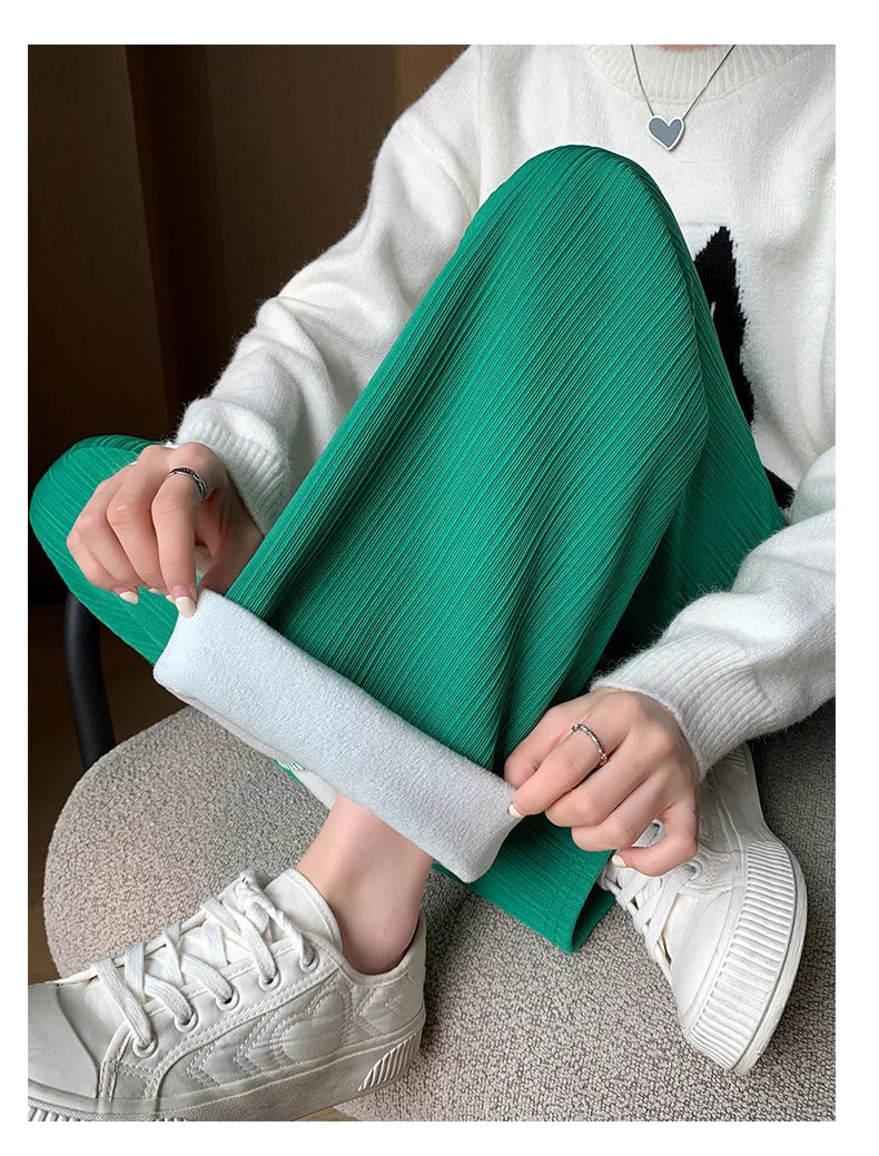 Women’s Fleece-Lined Wide-Leg Pants