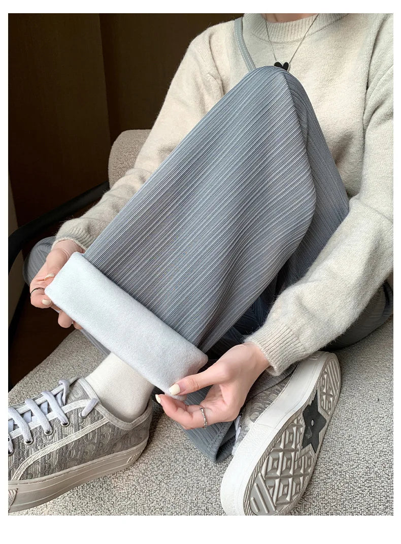 Women’s Fleece-Lined Wide-Leg Pants